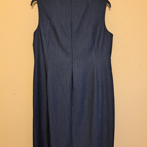 Calvin Klein dress - Picture 8 of 9